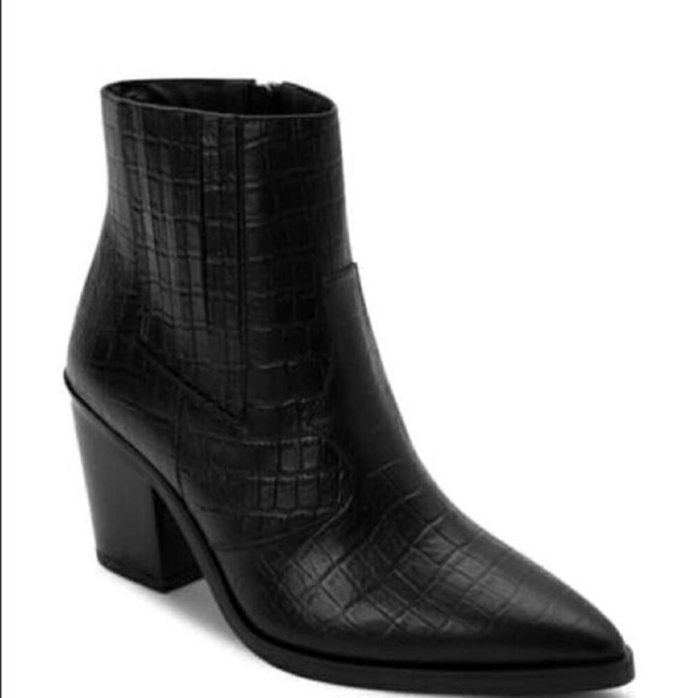 Blondo Waterproof Que black boots NWT 6.5
